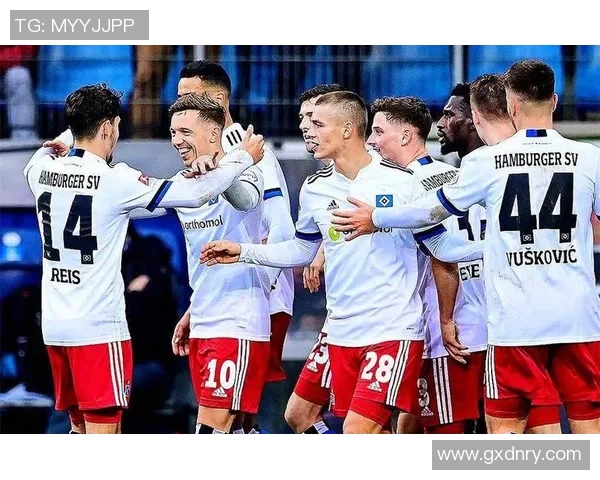 沃尔夫斯堡主场大胜法兰克福,展现冠军雄心! 沃尔夫斯堡主场大胜法兰克福,展现冠军雄心!